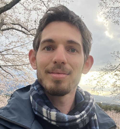 Yoav Ziv